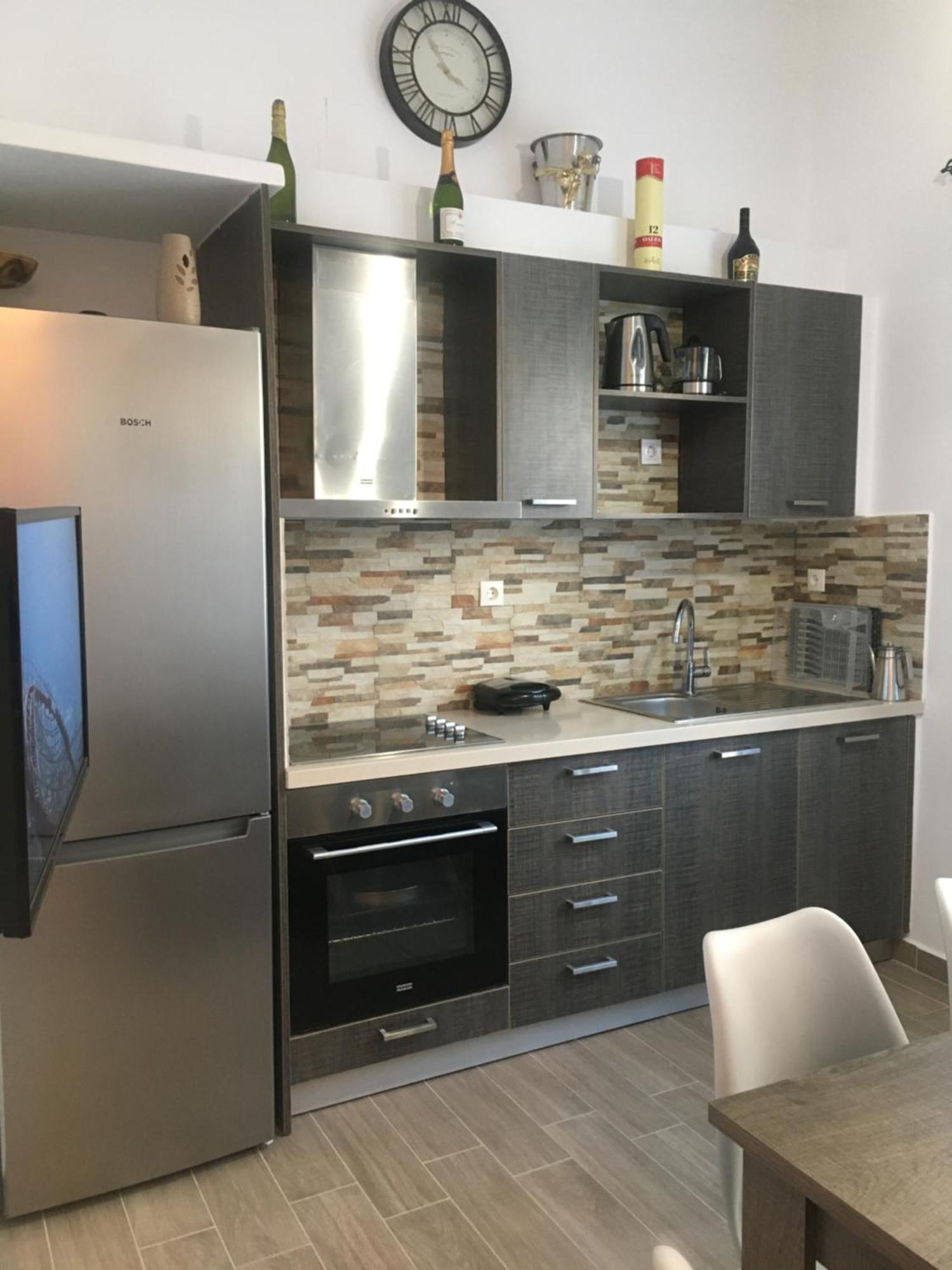 Modern & Comfortable House In The City Center Ermoupoli Buitenkant foto